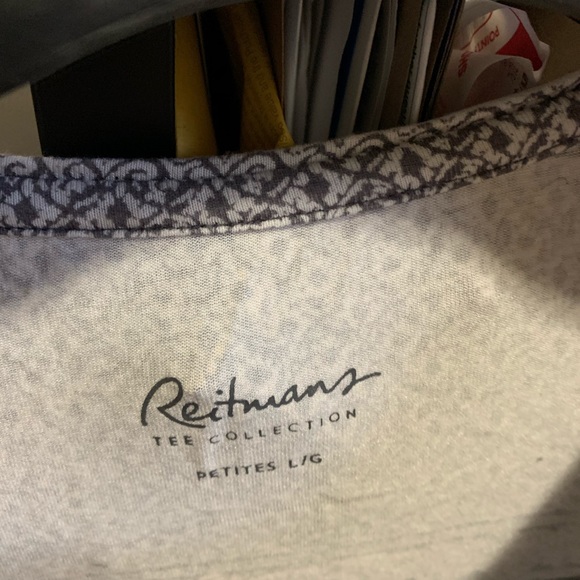 Reitmans top - Picture 2 of 2